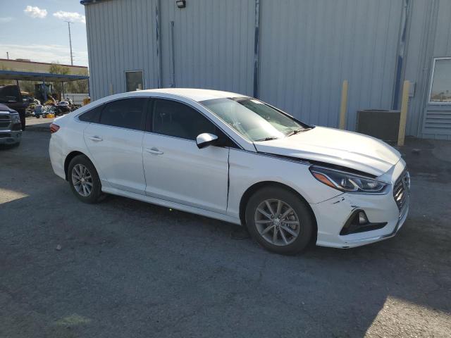 Photo 4 from auction – 2019 HYUNDAI SONATA SE with VIN 5NPE24AF5KH793974