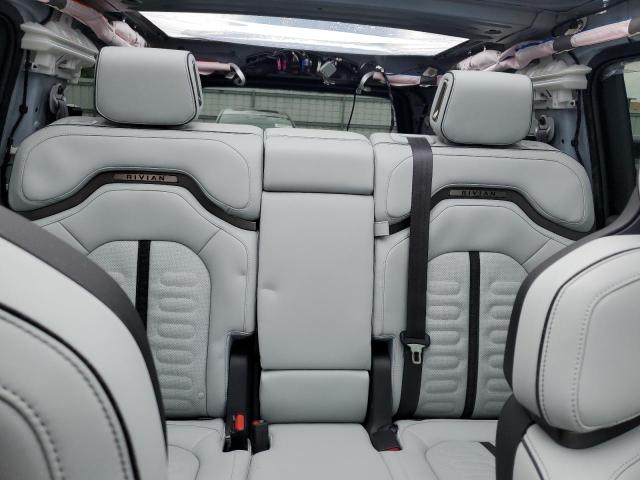 Photo 10 from auction – 2023 RIVIAN R1S ADVENT with VIN 7PDSGABA6PN017889