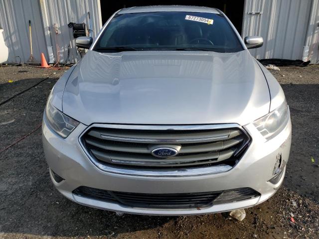 Photo 5 from auction – 2015 FORD TAURUS SEL with VIN 1FAHP2E89FG166693