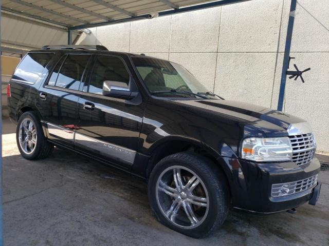 Photo 4 from auction – 2014 LINCOLN NAVIGATOR with VIN 5LMJJ2H58EEL05942