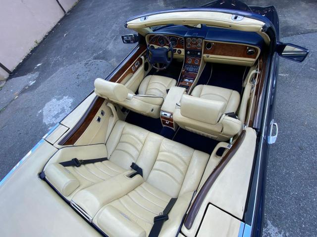 Photo 6 from auction – 2002 BENTLEY AZURE with VIN SCBZK22E62CX01085