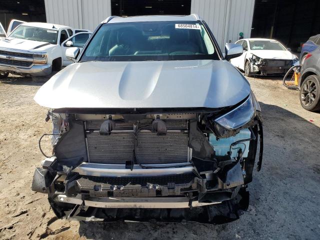 Photo 5 from auction – 2022 TOYOTA HIGHLANDER with VIN 5TDGZRAH8NS107329