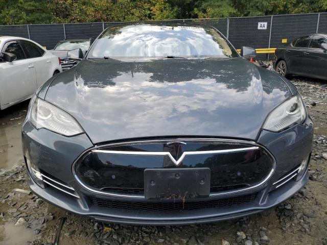 Photo 5 from auction – 2013 TESLA MODEL S with VIN 5YJSA1CN3DFP25974