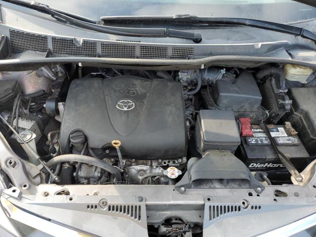 Photo 12 from auction – 2018 TOYOTA SIENNA XLE with VIN 5TDYZ3DC3JS932142
