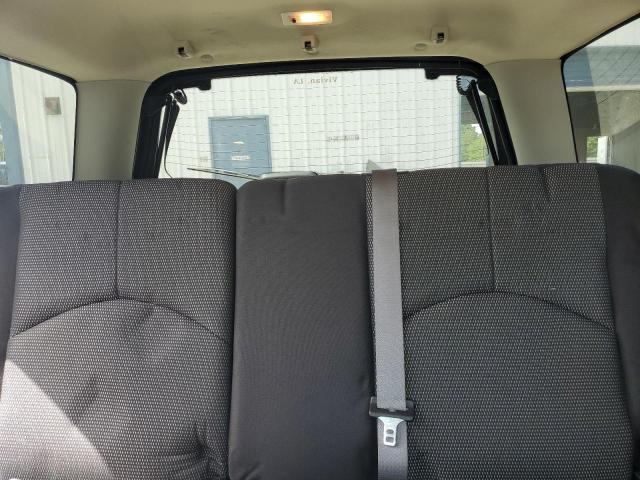 Photo 10 from auction – 2006 MAZDA TRIBUTE S with VIN 4F2YZ94196KM08154