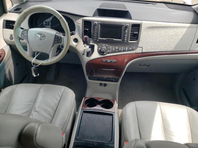 Photo 8 from auction – 2011 TOYOTA SIENNA XLE with VIN 5TDYK3DC4BS014518