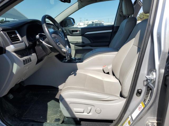 Photo 7 from auction – 2016 TOYOTA HIGHLANDER with VIN 5TDJKRFH9GS351514