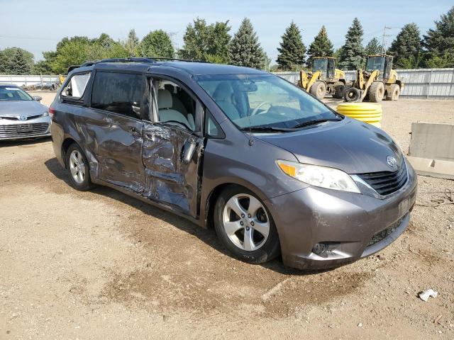 Photo 4 from auction – 2012 TOYOTA SIENNA LE with VIN 5TDKK3DC7CS194293