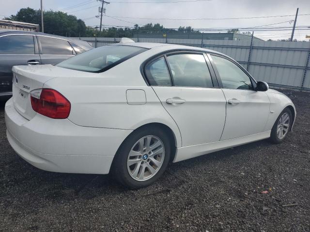 Photo 3 from auction – 2006 BMW 325 I with VIN WBAVB13506KX43295