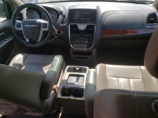 Photo 8 from auction – 2013 CHRYSLER TOWN & COU with VIN 2C4RC1BG2DR736819