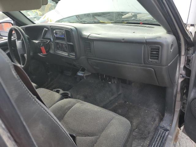 Photo 8 from auction – 2005 CHEVROLET SILVERADO with VIN 1GCEC14Z25Z272371