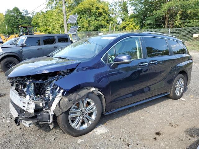 TOYOTA SIENNA LIM 2022 with VIN 5TDESKFC8NS043373 - Photo from auction