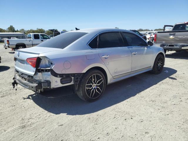 Photo 3 from auction – 2016 VOLKSWAGEN PASSAT SEL with VIN 1VWCT7A34GC069639