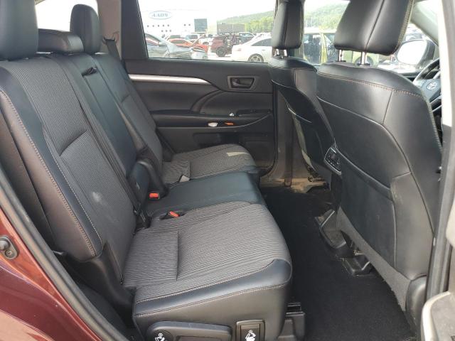 Photo 11 from auction – 2018 TOYOTA HIGHLANDER with VIN 5TDZZRFH0JS250528