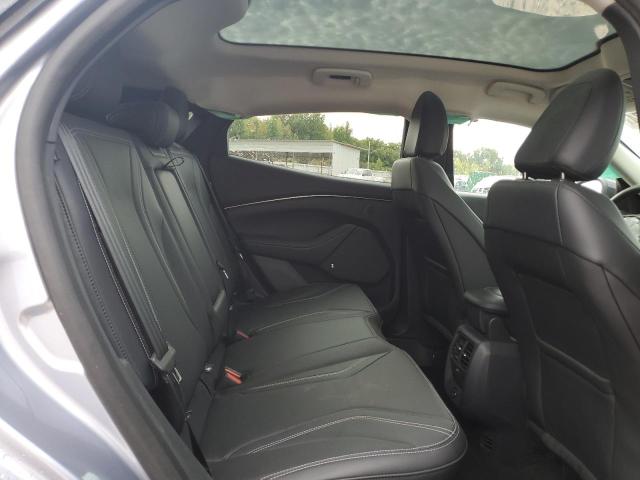 Photo 11 from auction – 2022 FORD MUSTANG MA with VIN 3FMTK3RM2NMA34407