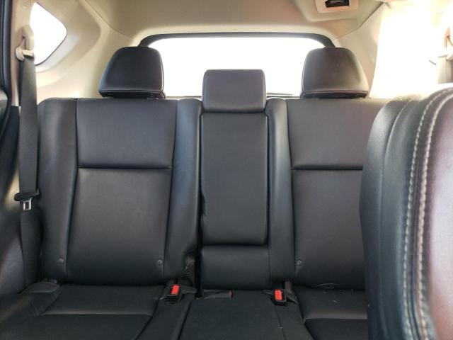 Photo 10 from auction – 2017 TOYOTA RAV4 LIMIT with VIN 2T3DFREV6HW544504