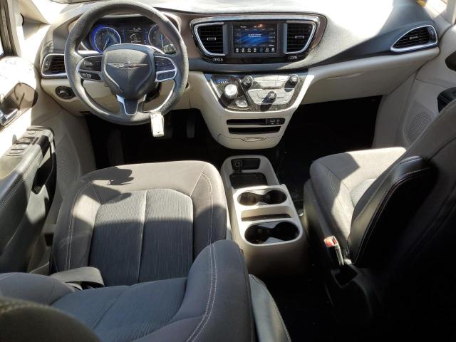 Photo 8 from auction – 2020 CHRYSLER VOYAGER L with VIN 2C4RC1AG0LR107706
