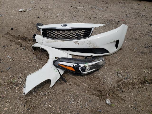 Photo 12 from auction – 2017 KIA FORTE LX with VIN 3KPFK4A77HE097305