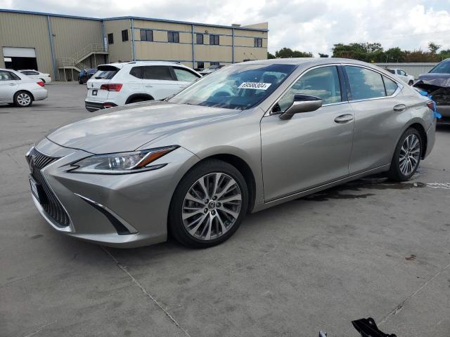 LEXUS ES 350 2020 with VIN 58ADZ1B15LU081372 - Photo from auction