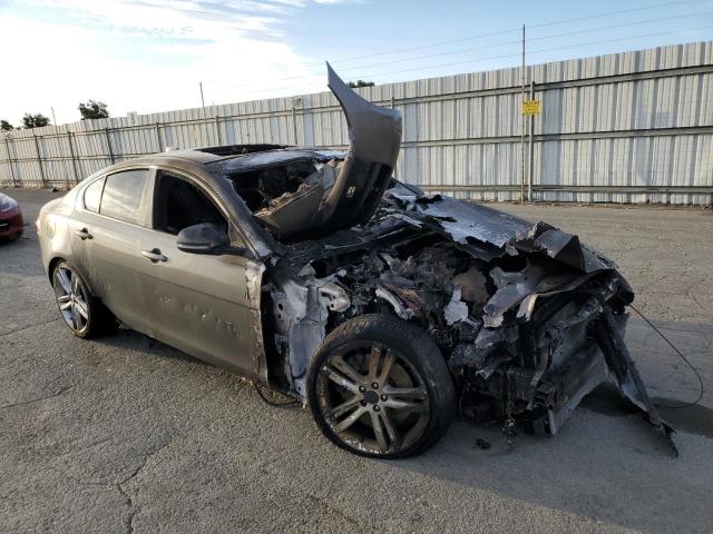 Photo 4 from auction – 2017 JAGUAR XE PREMIUM with VIN SAJAD4BVXHA962421