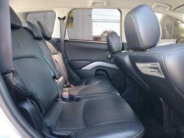 Photo 11 from auction – 2010 MITSUBISHI OUTLANDER with VIN JA4JT4AX7AZ008442