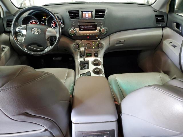 Photo 8 from auction – 2011 TOYOTA HIGHLANDER with VIN 5TDBK3EH4BS045686