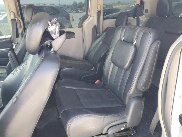 Photo 11 from auction – 2014 CHRYSLER TOWN & COU with VIN 2C4RC1BG1ER159055
