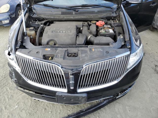 Photo 12 from auction – 2017 LINCOLN MKT with VIN 2LMHJ5NK6HBL01499