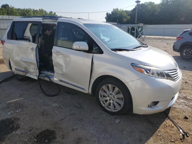 Photo 4 from auction – 2017 TOYOTA SIENNA XLE with VIN 5TDYZ3DC2HS800371