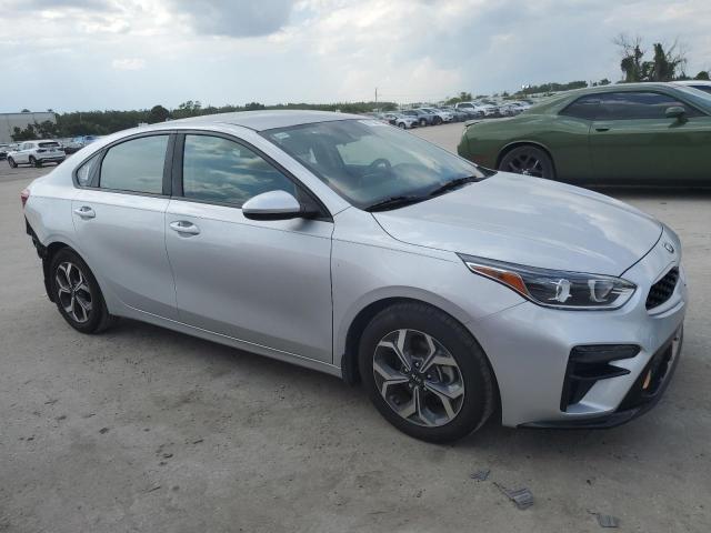 Photo 4 from auction – 2019 KIA FORTE FE with VIN 3KPF24AD8KE096466