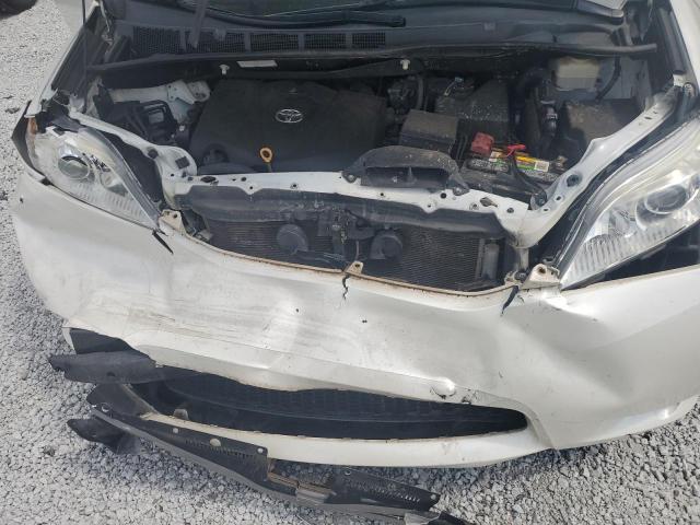 Photo 12 from auction – 2017 TOYOTA SIENNA XLE with VIN 5TDYZ3DC5HS846258