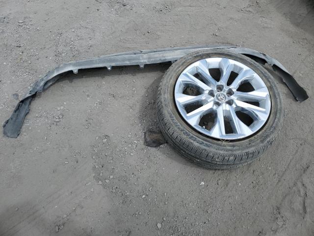 Photo 13 from auction – 2020 TOYOTA HIGHLANDER with VIN 5TDDZRBH8LS021694
