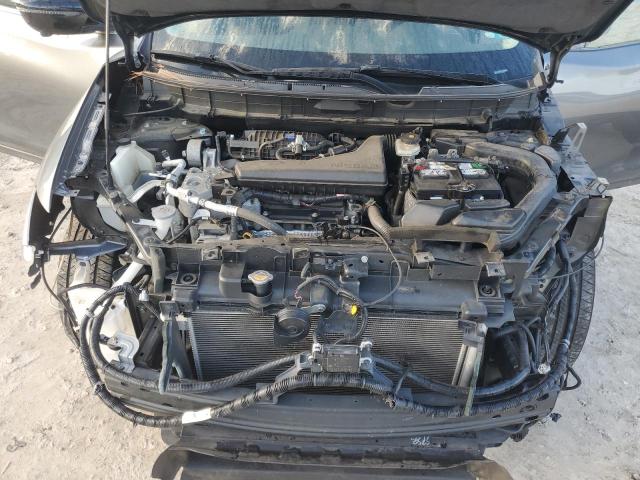 Photo 12 from auction – 2018 NISSAN ROGUE S with VIN 5N1AT2MT0JC767841