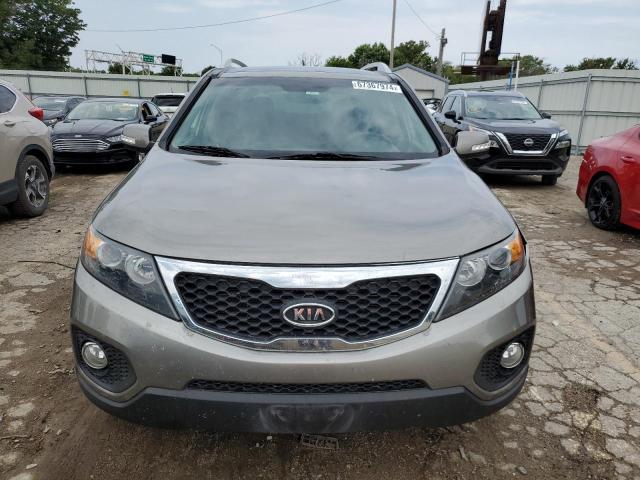 Photo 5 from auction – 2013 KIA SORENTO EX with VIN 5XYKU4A20DG331732