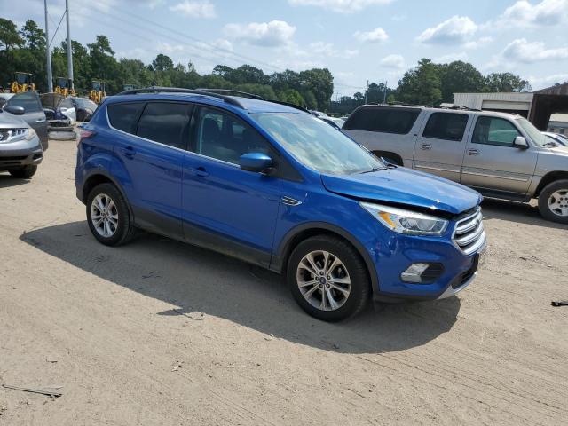 Photo 4 from auction – 2017 FORD ESCAPE SE with VIN 1FMCU0GD1HUB71964