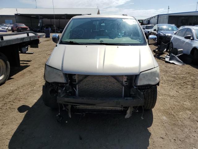 Photo 5 from auction – 2013 CHRYSLER TOWN & COU with VIN 2C4RC1CG4DR532084