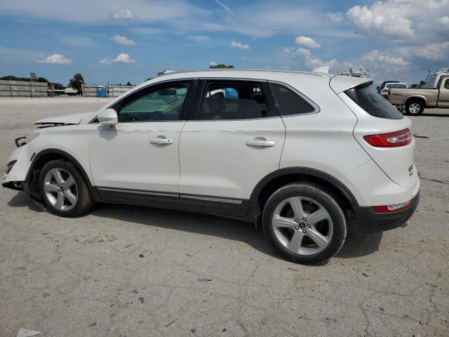 Photo 2 from auction – 2017 LINCOLN MKC PREMIE with VIN 5LMCJ1C91HUL47053