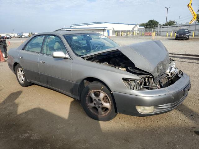 Photo 4 from auction – 1997 LEXUS ES 300 with VIN JT8BF22G5V5003160