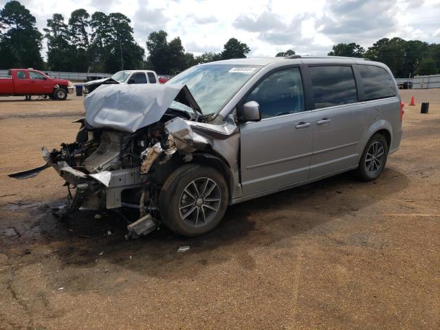 DODGE GRAND CARA 2017 with VIN 2C4RDGCG7HR562007 - Photo from auction