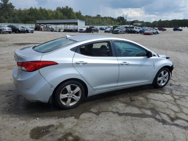 Photo 3 from auction – 2013 HYUNDAI ELANTRA GL with VIN 5NPDH4AE9DH414432