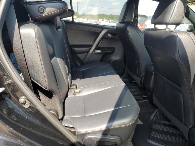 Photo 11 from auction – 2018 TOYOTA RAV4 SE with VIN 2T3JFREV6JW761477