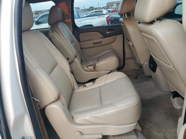 Photo 11 from auction – 2013 CHEVROLET SUBURBAN C with VIN 1GNSCKE03DR110828