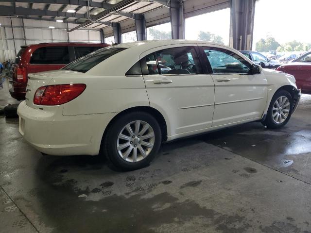 Photo 3 from auction – 2010 CHRYSLER SEBRING LI with VIN 1C3CC5FD8AN162043