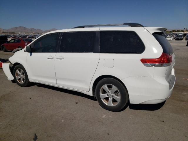 Photo 2 from auction – 2014 TOYOTA SIENNA LE with VIN 5TDKK3DC5ES438221