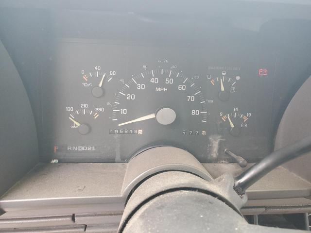 Photo 9 from auction – 1994 CHEVROLET GMT-400 C1 with VIN 2GCEC19K0R1100656