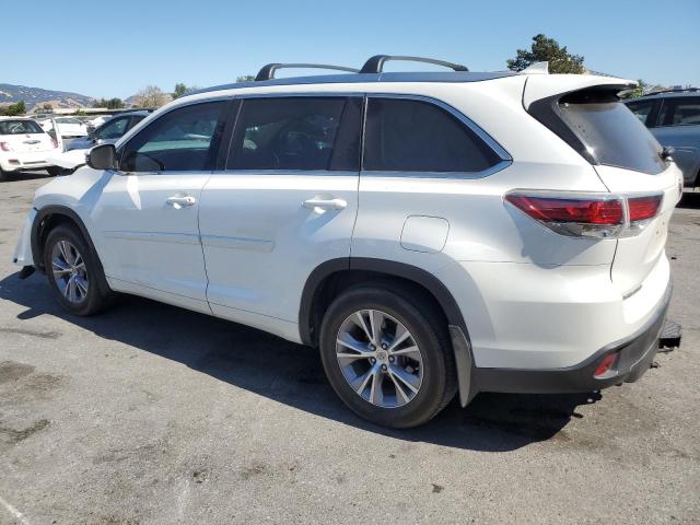 Foto 2 de la subasta – 2015 TOYOTA HIGHLANDER con VIN 5TDJKRFH5FS110225