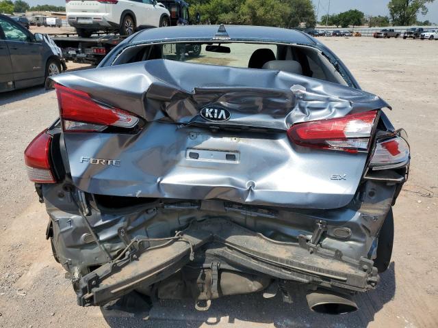 Photo 6 from auction – 2017 KIA FORTE EX with VIN 3KPFL4A83HE091023