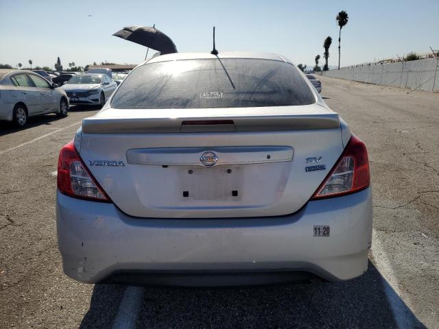 Photo 6 from auction – 2018 NISSAN VERSA S with VIN 3N1CN7AP0JL806074