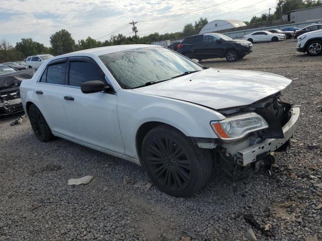 Photo 4 from auction – 2011 CHRYSLER 300 LIMITE with VIN 2C3CA5CG1BH580975