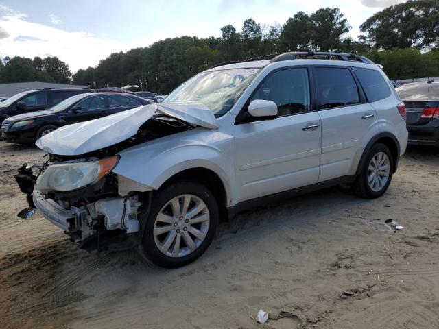 SUBARU FORESTER L 2013 with VIN JF2SHAFC0DH421265 - Photo from auction